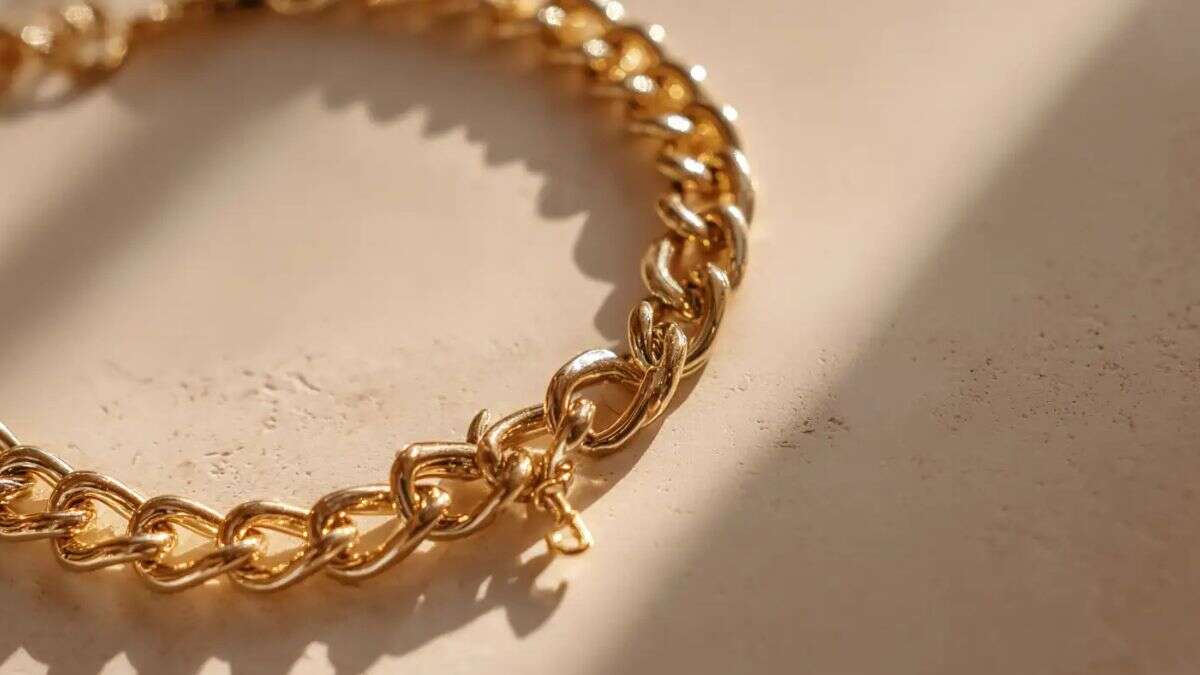 گردنبند طلا مدل شاه ماهی