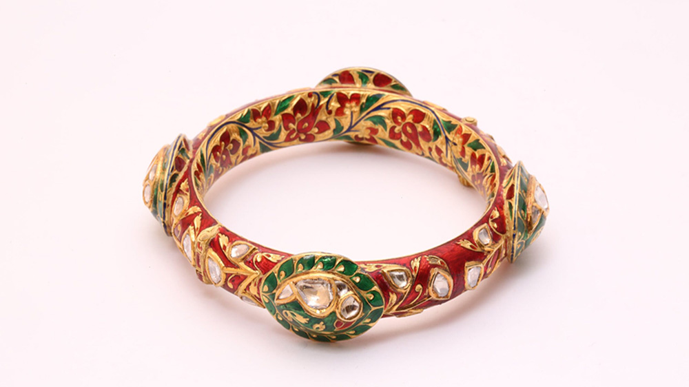 طلا هندی میناکاری